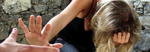 Brescia, ragazzine violentate in comunità protetta article-post