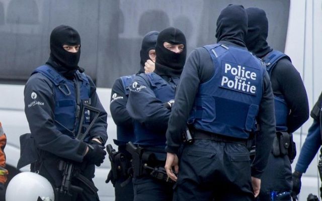 Attentati a Parigi, due arresti in Belgio article-post