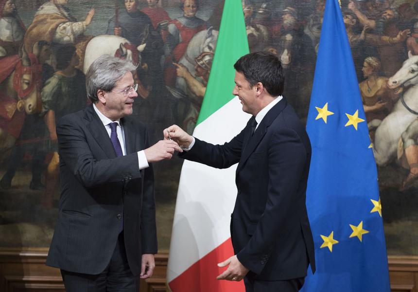 Renzi Contro Gentiloni: “ha provato a far saltare l’accordo con i cinque stelle” article-post