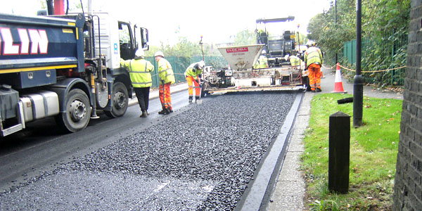 In Inghilterra riasfaltano le strade con la plastica riciclata article-post