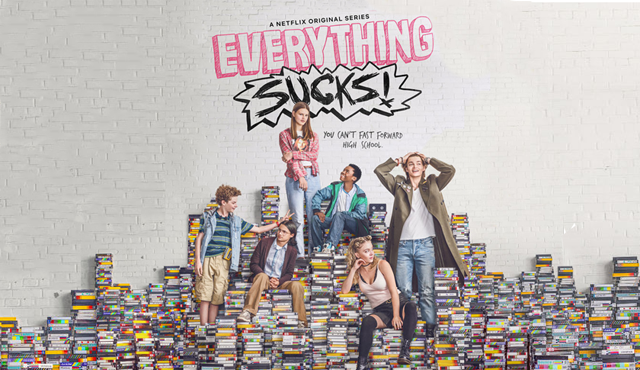 Everything Sucks! Quando la nostalgia non basta article-post