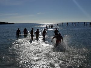 Gandoli – Un tuffo nelle acque gelide ma non è solo edonismo (Foto) article-post
