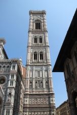 Caldo, a Firenze turista sviene sul Campanile di Giotto article-post