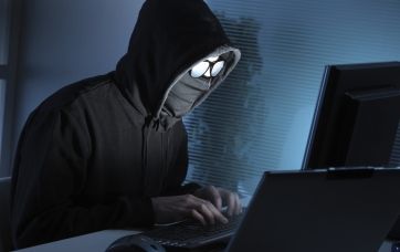 Isis, hacker islamici oscurano il sito di una scuola di Firenze, con un video in homepage article-post