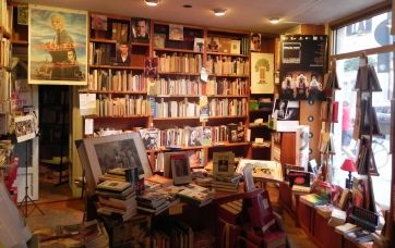 Le librerie chiudono i battenti article-post