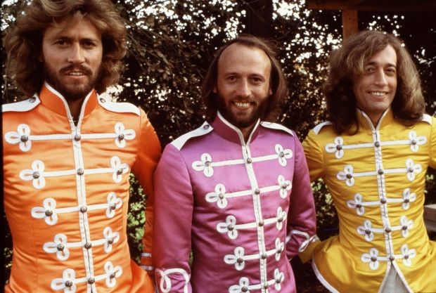La maledizione dei Bee Gees article-post