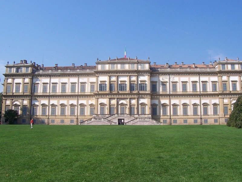 Una regina: Villa Reale a Monza article-post