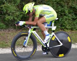 Chi è Vincenzo Nibali, l’uomo che sta facendo sognare l’Italia article-post
