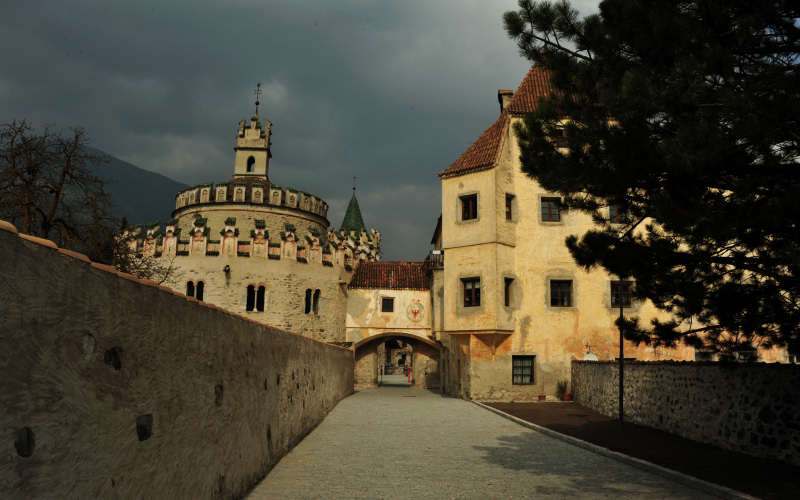 In Alto Adige: la bellezza dell’Abbazia di Novacella article-post