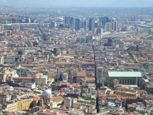 Immobiliare, calo degli acquisti a Napoli, mentre è boom in Provincia article-post