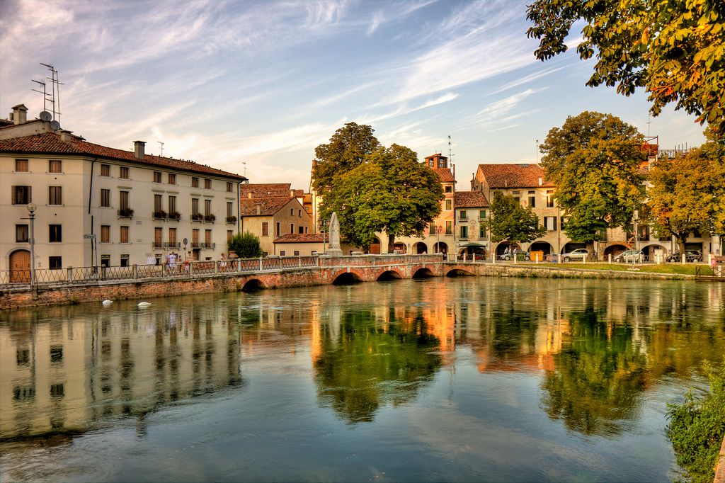 Treviso città d’acqua, di arte e di sapori article-post
