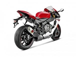 Lo stemma dello scorpione rosso, Akrapovic article-post