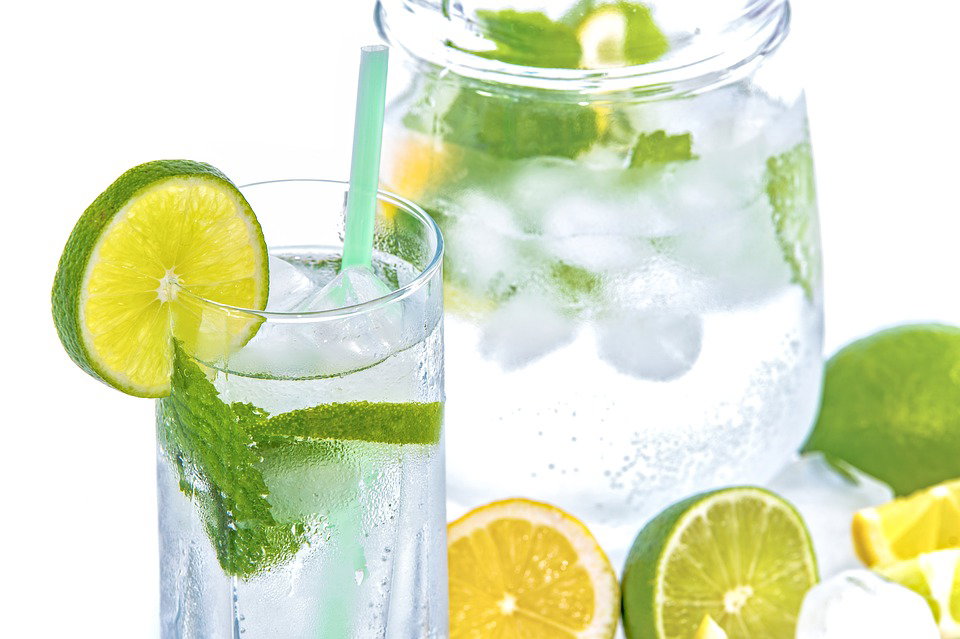 Miti da sfatare sull’acqua e limone article-post