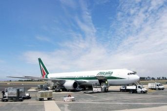 Fiumicino, ripartono i primi voli ma il traffico Roma sud è in tilt article-post