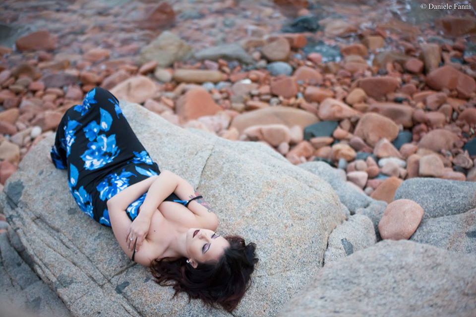 Intervista alla fotomodella curvy sarda Alexieja Ivanova article-post