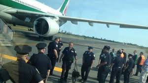 Allarme su un volo Alitalia Milano New York article-post