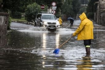 Allerta Maltempo a Roma: bomba d’acqua prevista per il pomeriggio, traffico in tilt article-post