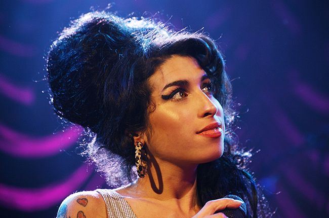 Amy Winehouse, unica, grande cantante soul. Non voleva morire. article-post