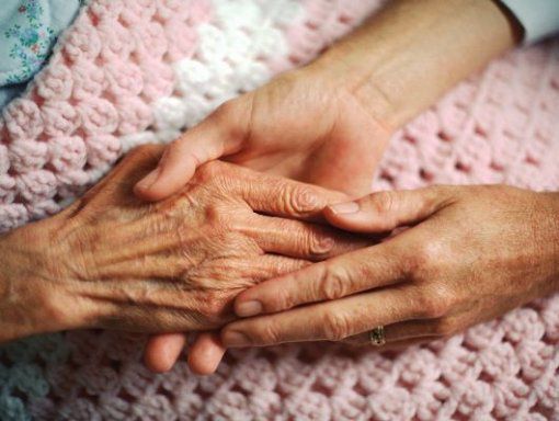 Pinerolo: nipoti cercano di uccidere l’anziana zia con il veleno article-post
