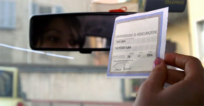 Scoperta nel casertano maxi truffa di polizze auto article-post