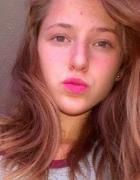 Lettera dietro lo specchio: Athena Orchard muore di cancro a 13 anni article-post