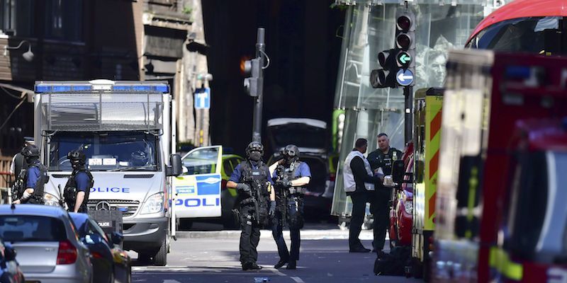 Attacco metro Londra, arrestato secondo uomo article-post