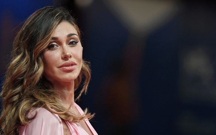 Belen Rodriguez lascerà Mediaset? La verità di Maurizio Costanzo article-post