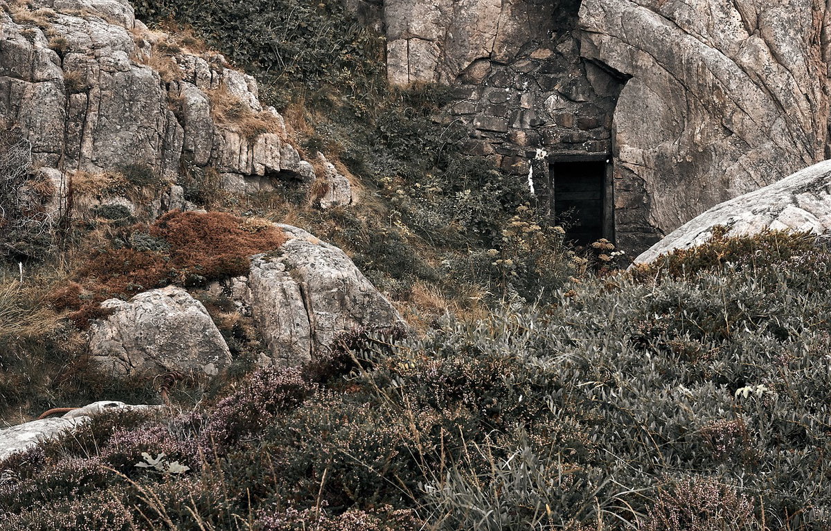 Scomparsi un uomo e una donna, si cerca il bunker costruito dall’uomo article-post