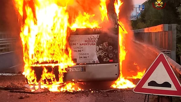 Treviso: Autobus prende fuoco, traffico in tilt article-post