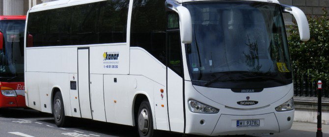 “Hai saltato una fermata”, autista bus minacciato con coltello article-post