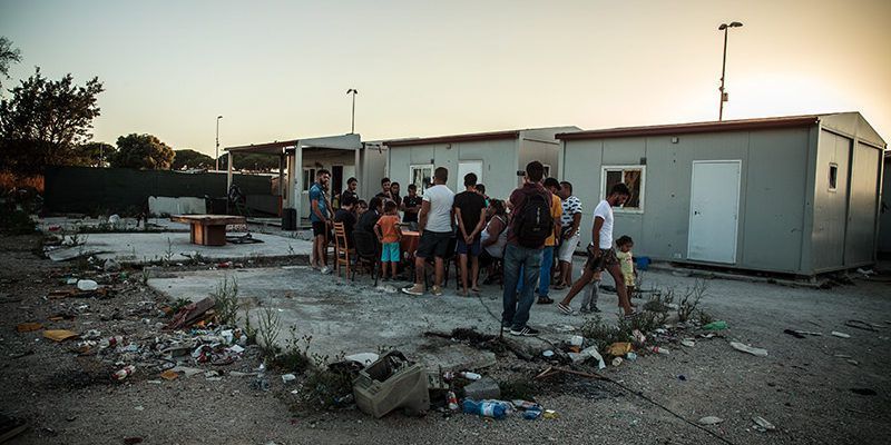 Roma: assegno di 800 euro al mese ai rom per una casa in affitto article-post