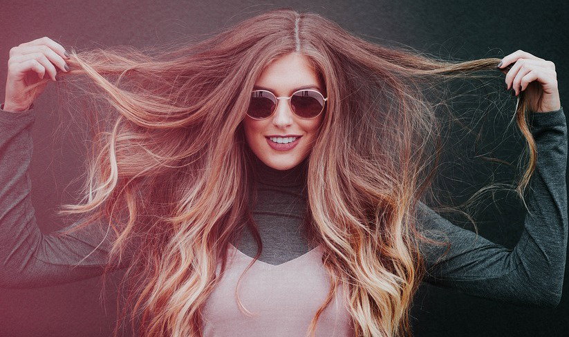 Cause della caduta dei capelli: scoprile con noi article-post