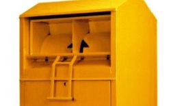 Multata AMA: rivendeva gli abiti per i poveri article-post