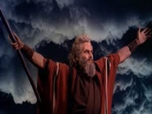 Exodus vs I dieci Comandamenti: la sfida biblica di Scott article-post