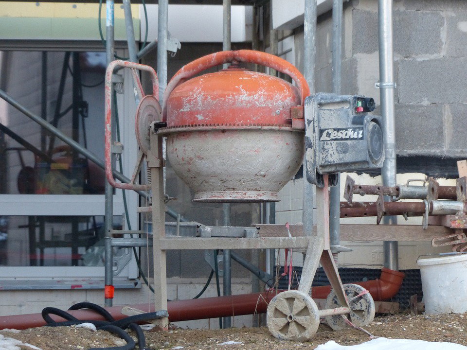 Terribile incidente sul lavoro, operaio schiacciato da un blocco di cemento article-post