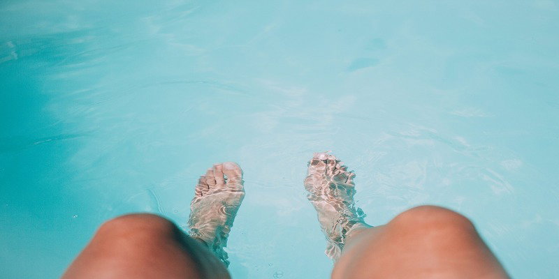 Micosi da piscina, prevenzione, cure e rimedi naturali article-post