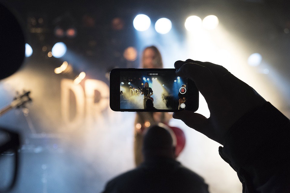 WhatsApp: inviare foto senza perdere la qualità article-post