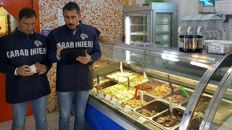 Taranto – Controlli, nelle gelaterie prodotti scaduti da oltre 10 anni article-post