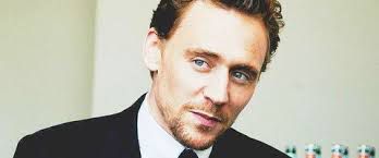 Dal perfido Loki al cantante Hank Williams. Vi presentiamo Tom Hiddleston article-post