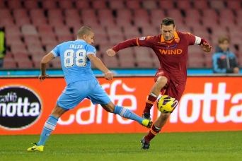 Serie A: la ventinovesima giornata si apre con Roma-Napoli article-post