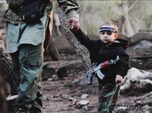 Belluno, madre riconosce il figlio di tre anni rapito dall’Isis article-post
