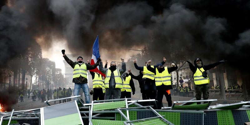 Gilet gialli: continua la protesta article-post