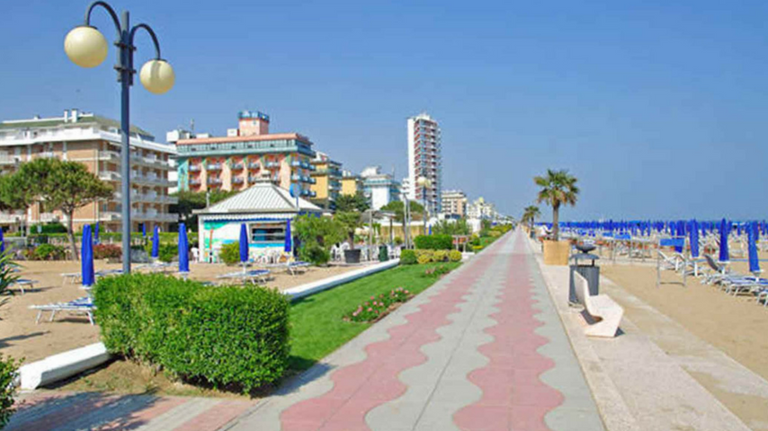 Jesolo: 15enne violentata in spiaggia article-post