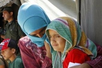 Diventare madri sotto le bombe della Siria article-post
