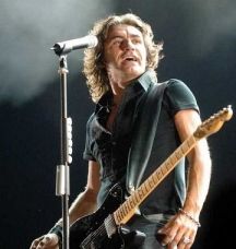 Buon compleanno a Ligabue article-post