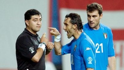 I peggiori Arbitri della storia del Calcio article-post