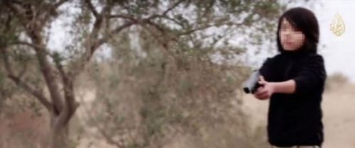 La piaga dei bambini arruolati con la forza nell’ISIS article-post