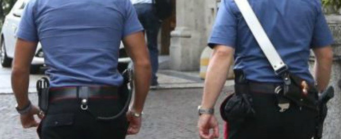 Stupro di Firenze, uno dei carabinieri dichiara: “Ci siamo comportati da maschietti” article-post