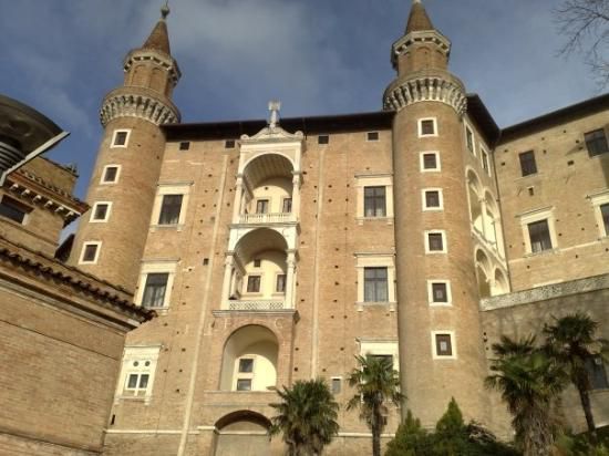 Lo scorcio di un gioiello: Urbino article-post
