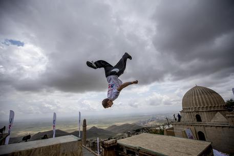 Precipita mentre fa Parkour: grave un 16enne article-post